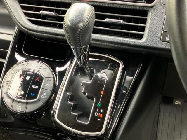 ノア Siダブルバイビー2 保証書/純正 10インチ SDナビ/フリップダウンモニター 純正 12.8インチ/衝突安全装置/両側電動スライドドア/車線逸脱防止支援システム/シート ハーフレザー/ドライブレコーダー 前後 ドラレコ(17枚目)