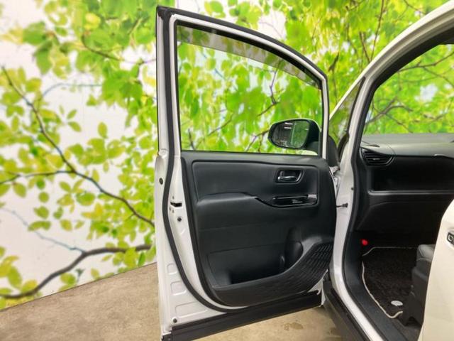 ノア Siダブルバイビー2 保証書/純正 10インチ SDナビ/フリップダウンモニター 純正 12.8インチ/衝突安全装置/両側電動スライドドア/車線逸脱防止支援システム/シート ハーフレザー/ドライブレコーダー 前後 ドラレコ(24枚目)