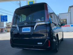 全国に店舗を展開しているのでどこでもお取り寄せが可能です！この車が気になるけど遠方だから・・・と諦める必要はありません！※別途陸送費が必要です。 3