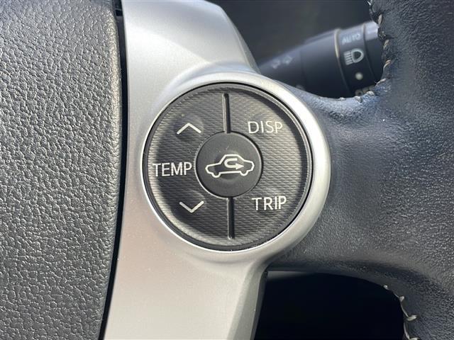 アクア Gブラックソフトレザーセレクション 純正9インチナビ/バックカメラ/CD/DVD再生機能有/Bluetooth/フルセグTV/純正アルミホイール/LEDヘッドライト/スマートキー/クルーズコントロール/純正フロアマット/サイドバイザー(6枚目)