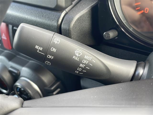 ジムニー XC 未使用車/純正アルミホイール/スマートキー/スペアキー/コーナーセンサー/オートライト/クルーズコントロール/ステアリングリモコン/車線逸脱防止機能/アイドリングストップ/LEDヘッドライト(6枚目)