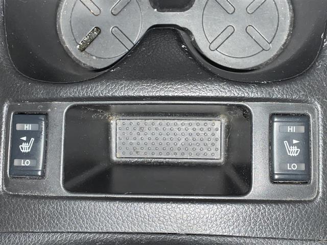 エクストレイル ２０Ｘ　エマージェンシーブレーキパッケージ　純正８型メモリナビ／フルセグＴＶ／フリップダウンモニター／バックカメラ／前方向ドライブレコーダー／前席シートヒーター／ＬＥＤヘッドライト／オートライト／コーナーセンサー／純正１７インチアルミホイール（16枚目）