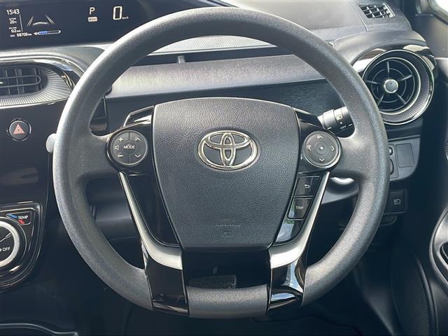 アクア Ｓ　スタイルブラック　プリクラッシュセーフティスタート　純正メモリナビＴＶ　バックカメラ　ビルトインＥＴＣ２．０　純正ドライブレコーダー　純正アルミ　プッシュスタートエンジン　前後コーナーセンサー　保証書・取説　スペアキー（12枚目）