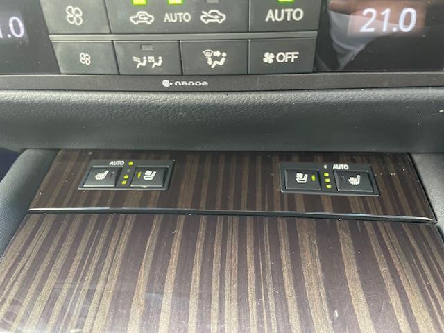 GS GS300h Fスポーツ ムーンルーフ/3眼LED/BSM/HUD/パワートランクリッド/セーフティシステムプラス/純正ナビ/フルセグ/CD/DVD/SD/BT/ETC2.0/レザー/シートベンチレーション/スペアキー(6枚目)