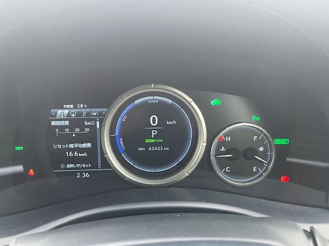 GS GS300h Fスポーツ ムーンルーフ/3眼LED/BSM/HUD/パワートランクリッド/セーフティシステムプラス/純正ナビ/フルセグ/CD/DVD/SD/BT/ETC2.0/レザー/シートベンチレーション/スペアキー(9枚目)