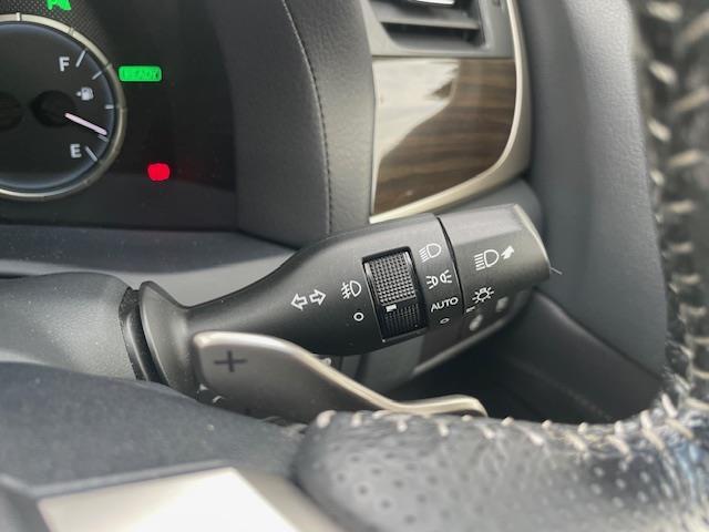 GS GS300h Fスポーツ ムーンルーフ/3眼LED/BSM/HUD/パワートランクリッド/セーフティシステムプラス/純正ナビ/フルセグ/CD/DVD/SD/BT/ETC2.0/レザー/シートベンチレーション/スペアキー(15枚目)