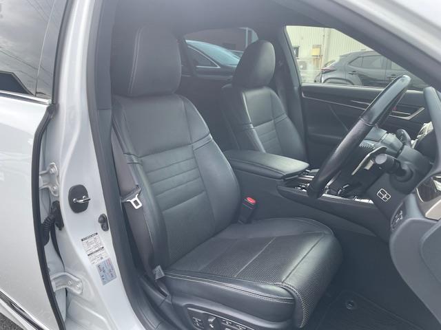 GS GS300h Fスポーツ ムーンルーフ/3眼LED/BSM/HUD/パワートランクリッド/セーフティシステムプラス/純正ナビ/フルセグ/CD/DVD/SD/BT/ETC2.0/レザー/シートベンチレーション/スペアキー(21枚目)