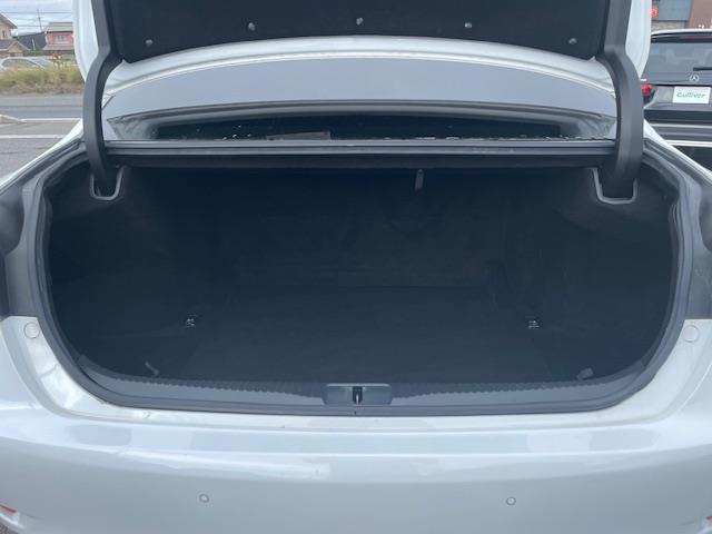 GS GS300h Fスポーツ ムーンルーフ/3眼LED/BSM/HUD/パワートランクリッド/セーフティシステムプラス/純正ナビ/フルセグ/CD/DVD/SD/BT/ETC2.0/レザー/シートベンチレーション/スペアキー(27枚目)
