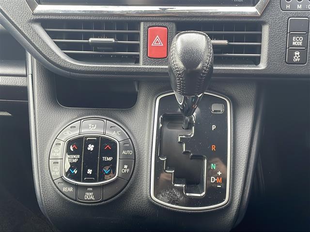 ヴォクシー ＺＳ　煌　ＡＬＰＩＮＥ１０型メモリナビ／フルセグＴＶ／バックカメラ／前後ドライブレコーダー／両側パワースライドドア／ビルトインＥＴＣ／純正１６インチアルミホイール／純正ＬＥＤヘッドライト（11枚目）