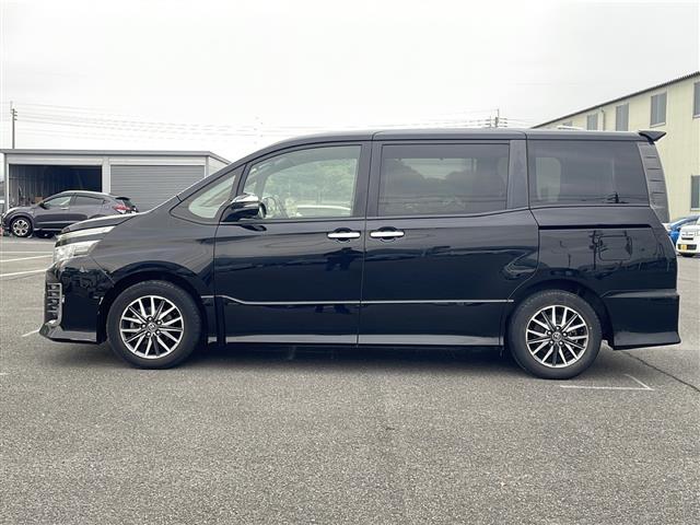 ヴォクシー ＺＳ　煌　ＡＬＰＩＮＥ１０型メモリナビ／フルセグＴＶ／バックカメラ／前後ドライブレコーダー／両側パワースライドドア／ビルトインＥＴＣ／純正１６インチアルミホイール／純正ＬＥＤヘッドライト（33枚目）