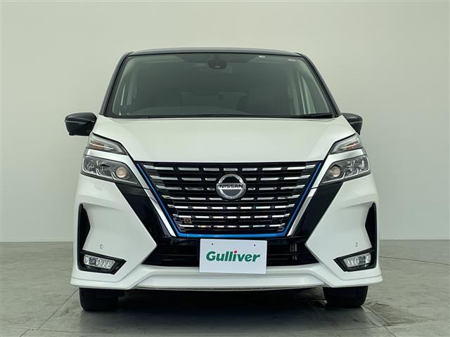 セレナ ｅ－パワー　ハイウェイスターＶ　純正９型ナビ　フルセグＴＶ　ＣＤ　ＤＶＤ　アラウンドビューモニター　純正フリップダウンモニター　両側電動スライドドア　ＬＥＤ　オートライト　純正１５インチアルミ　ブラインドスポットモニター　ＥＴＣ（19枚目）