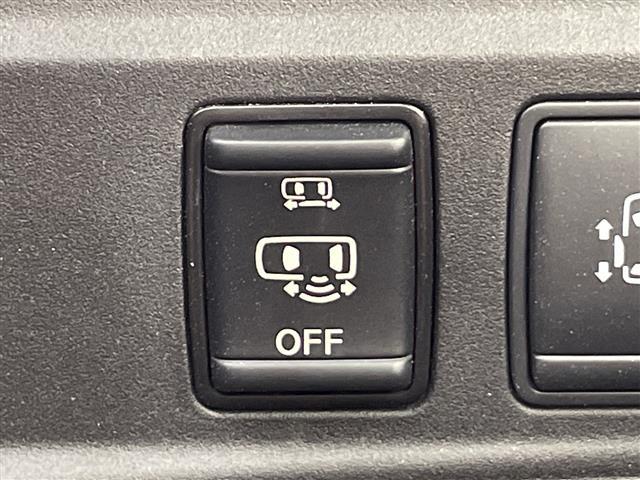 セレナ ｅ－パワー　ハイウェイスターＶ　純正９型ナビ　フルセグＴＶ　ＣＤ　ＤＶＤ　アラウンドビューモニター　純正フリップダウンモニター　両側電動スライドドア　ＬＥＤ　オートライト　純正１５インチアルミ　ブラインドスポットモニター　ＥＴＣ（37枚目）