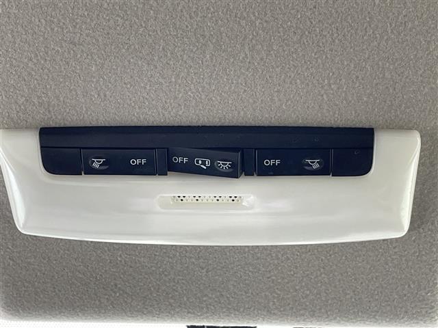 セレナ ｅ－パワー　ハイウェイスターＶ　純正９型ナビ　フルセグＴＶ　ＣＤ　ＤＶＤ　アラウンドビューモニター　純正フリップダウンモニター　両側電動スライドドア　ＬＥＤ　オートライト　純正１５インチアルミ　ブラインドスポットモニター　ＥＴＣ（39枚目）