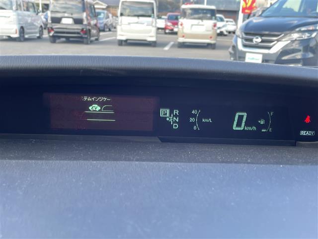 プリウス Ｓツーリングセレクション（3枚目）