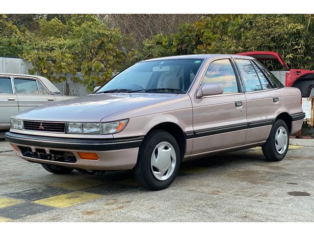 ランサー エトランジェ　ＭＩＴＳＵＢＩＳＨＩ　ＬＡＮＣＥＲ　Ｅｔｒａｎｇｅｒ　５Ｆ　三菱　ランサー　エトランジェ　５速マニュアル　ワンオーナー　走行１８４５０Ｋｍ　車検整備付　修復歴無し（4枚目）