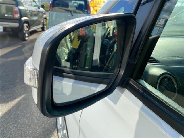 デイズ ハイウェイスター　Ｘ　純正ナビ　Ｂｌｕｅｔｏｏｔｈ　ＣＤ／ＤＶＤ　アラウンドビューモニター　ドアバイザー　アイドルストップ　フォグランプ　バックカメラ　ＨＩＤヘッドライト　ＥＴＣ　インテリジェンスキー　オートエアコン（32枚目）