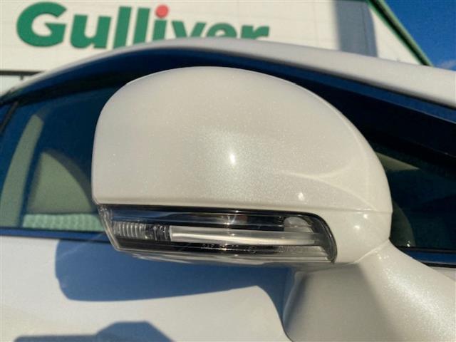 クラウン ロイヤルサルーン ナビパッケージ ☆純正HDDナビ(AM/FM/CD)☆コーナーセンサー☆クルーズコントロール☆バックカメラ☆オートライト☆ビルトインETC☆ドアバイザー☆電格ミラー☆純正マット☆プッシュスタート(34枚目)