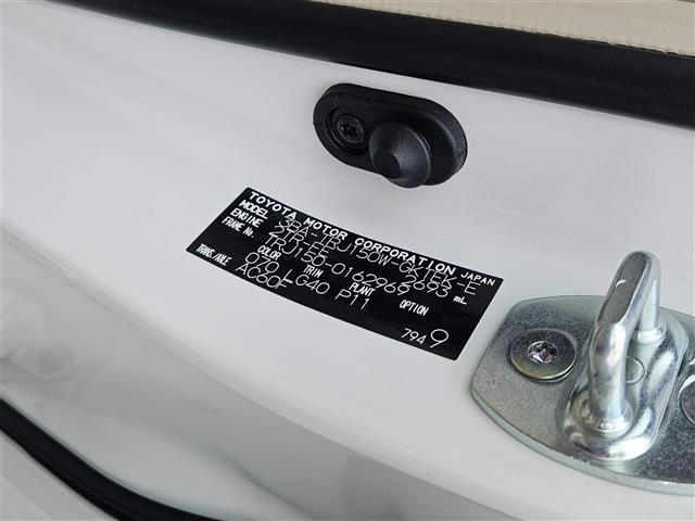 ランドクルーザープラド TX Lパッケージ マットブラックエディション 禁煙車 バックカメラ ドラレコ レーダークルコン 衝突被害軽減 車線逸脱防止支援 PKSB LEDオートライト 純正ナビTV ビルトインETC2.0 後席用モニター 革シート 前席Pシート/ヒーター(41枚目)