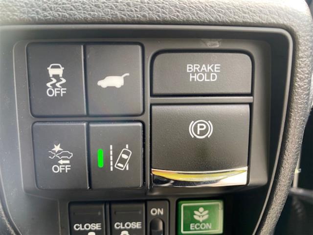 店頭販売もしておりますので、先に在庫が無くなってしまうこともございます。気になる車はまずはお問い合わせください！