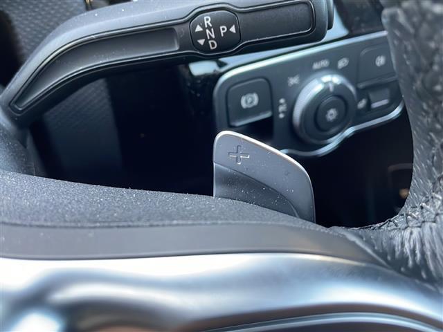 CLAクラス CLA200d 純正ナビ機能付きオーディオディスプレイ Bluetooth ブラインドスポットモニター ホップアップディスプレイ レーンアシスト レーンチェンジアシスト アクティブブレーキアシスト オートハイビーム(15枚目)