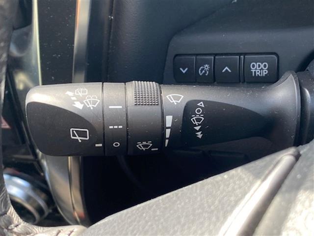 ガラスコーティング、ナビゲーション、ＥＴＣなど、その他のパーツの取り付けお見積もりのご相談も承っております！！クルマのこと何でもお任せください！