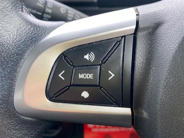 気になる車はすぐにお問い合わせください！画面右側の００６６から始まる無料ダイヤルからお問い合わせ下さい！専門スタッフがお車のご質問にお答えいたします！