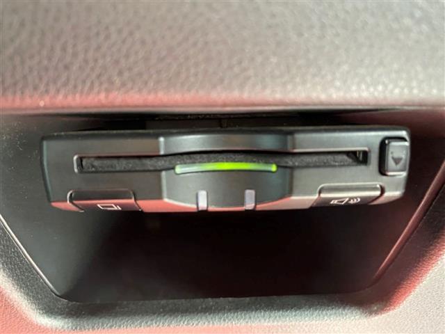 店頭在庫以外にも全国約４万台※の在庫から、ぴったりな１台をご提案します！※２０２３年１０月現在の在庫台数です。売約済の可能性があります。