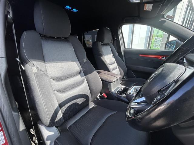 ＣＸ－８ ＸＤプロアクティブ　純正７型ナビ／全方位カメラ／衝突軽減装置／レーダークルーズコントロール／クリアランスソナー／電動パーキングブレーキ／ブレーキホールド／ハンドルヒーター／シートヒーター／パワーバックドア（17枚目）
