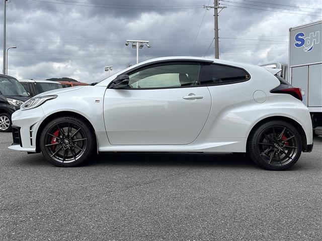 GRヤリス RZ ハイパフォーマンス ◇純正ナビ(AM/FM/BT)・フルセグTV◇衝突軽減システム◇パーキングアシスト◇横滑り防止◇追従付きクルーズコントロール◇ステアリングヒーター◇ステアリングスイッチ◇オートライト◇ドライブレコーダ(29枚目)