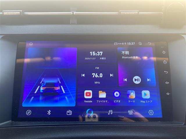 プリウス Ｓ　◇ディスプレイオーディオ◇ヘッドライトレベライザー◇ステアリングスイッチ◇サーキュレーター◇純正マット◇ビルトインＥＴＣ◇ＥＣＯモード◇ＰＯＷＥＲモード◇ＥＶモード◇ＬＥＤヘッドライト（5枚目）