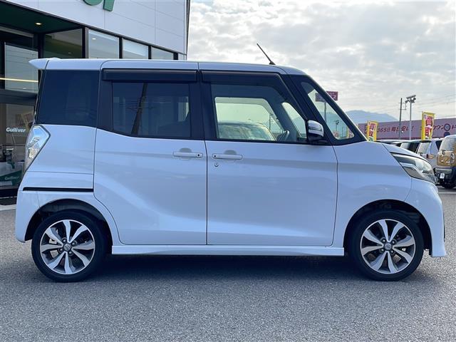 デイズルークス ライダー　◇社外ナビ（ＡＭ／ＦＭ／ＢＴ／ＤＶＤ）・ワンセグＴＶ◇バックモニター◇アラウンドビューモニター◇アイドリングストップ◇ステアリングスイッチ◇デジタルインナーミラー◇両側パワースライドドア（26枚目）