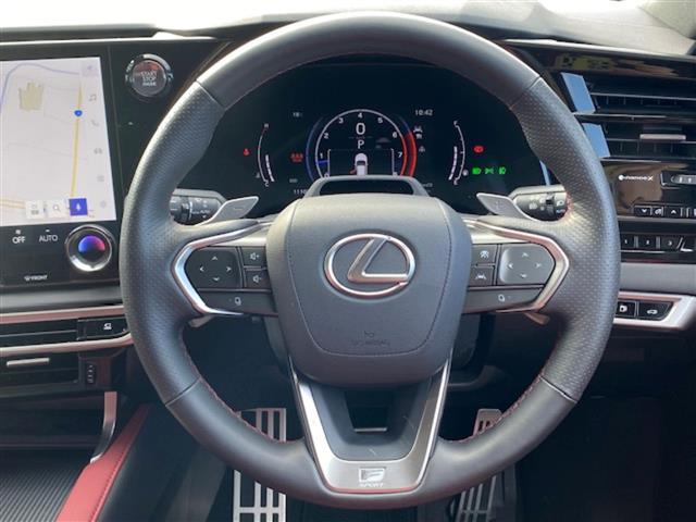 RX RX350 Fスポーツ ◇純正ナビ(AM/FM/BT)・フルセグTV◇プロアクティブドライビングアシスト◇レーンアシスト◇リアカメラディクション◇安心公社アシスト◇パーキングアシスト◇前席パワーシート◇ステアリングスイッチ(9枚目)