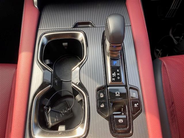 RX RX350 Fスポーツ ◇純正ナビ(AM/FM/BT)・フルセグTV◇プロアクティブドライビングアシスト◇レーンアシスト◇リアカメラディクション◇安心公社アシスト◇パーキングアシスト◇前席パワーシート◇ステアリングスイッチ(16枚目)