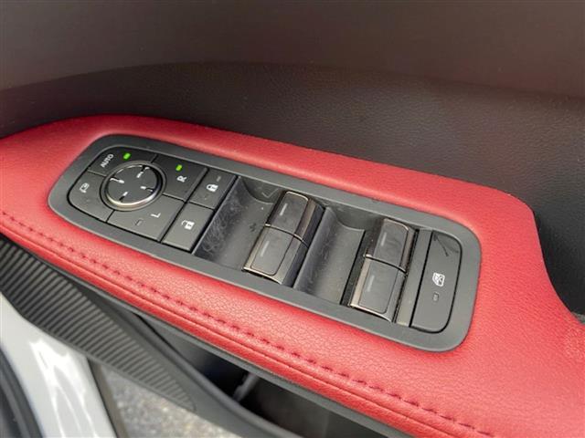 RX RX350 Fスポーツ ◇純正ナビ(AM/FM/BT)・フルセグTV◇プロアクティブドライビングアシスト◇レーンアシスト◇リアカメラディクション◇安心公社アシスト◇パーキングアシスト◇前席パワーシート◇ステアリングスイッチ(18枚目)