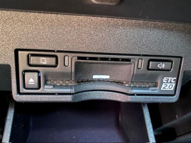 RX RX350 Fスポーツ ◇純正ナビ(AM/FM/BT)・フルセグTV◇プロアクティブドライビングアシスト◇レーンアシスト◇リアカメラディクション◇安心公社アシスト◇パーキングアシスト◇前席パワーシート◇ステアリングスイッチ(19枚目)