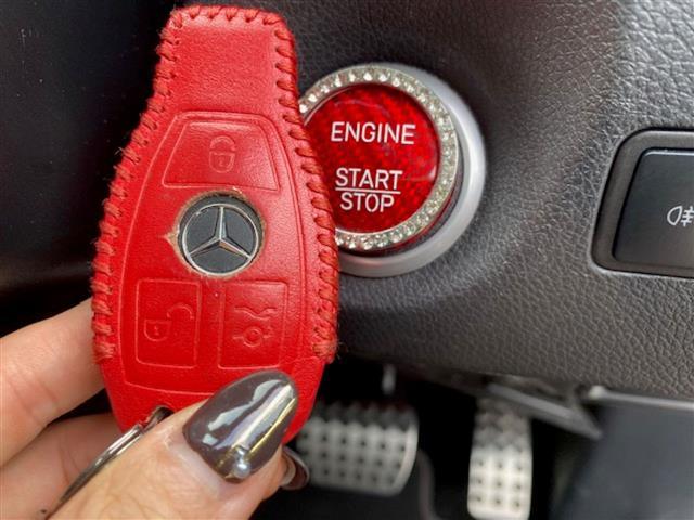 CLAクラス シューティングブレーク CLA180 シューティングブレーク スポーツ ◇純正ナビ(FM/BT/CD)・フルセグTV◇バックモニター◇クルーズコントロール◇ブラインドスポットモニター◇ステアリングスイッチ◇パドルシフト◇運転席パワーシート◇電動リアゲート(21枚目)