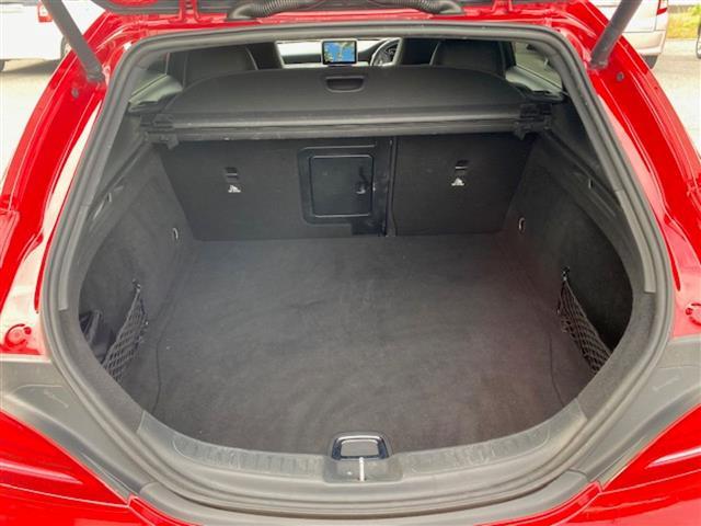 CLAクラス シューティングブレーク CLA180 シューティングブレーク スポーツ ◇純正ナビ(FM/BT/CD)・フルセグTV◇バックモニター◇クルーズコントロール◇ブラインドスポットモニター◇ステアリングスイッチ◇パドルシフト◇運転席パワーシート◇電動リアゲート(27枚目)