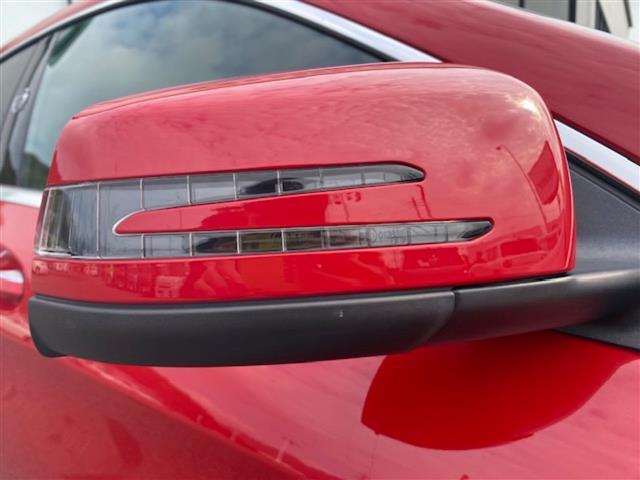 CLAクラス シューティングブレーク CLA180 シューティングブレーク スポーツ ◇純正ナビ(FM/BT/CD)・フルセグTV◇バックモニター◇クルーズコントロール◇ブラインドスポットモニター◇ステアリングスイッチ◇パドルシフト◇運転席パワーシート◇電動リアゲート(39枚目)