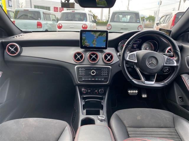 CLAクラス シューティングブレーク CLA180 シューティングブレーク スポーツ ◇純正ナビ(FM/BT/CD)・フルセグTV◇バックモニター◇クルーズコントロール◇ブラインドスポットモニター◇ステアリングスイッチ◇パドルシフト◇運転席パワーシート◇電動リアゲート(42枚目)