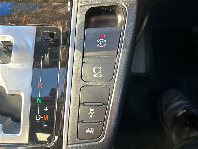 ヴェルファイア ２．５Ｚ　Ａエディション　ゴールデンアイズ　サンルーフ／アルパイン１１型ナビ／アルパイン１２．８型フリップダウンモニター／衝突軽減装置／クリアランスソナー／レーダークルーズコントロール／バックカメラ／電動パーキング／オートホールド／ＥＴＣ（9枚目）