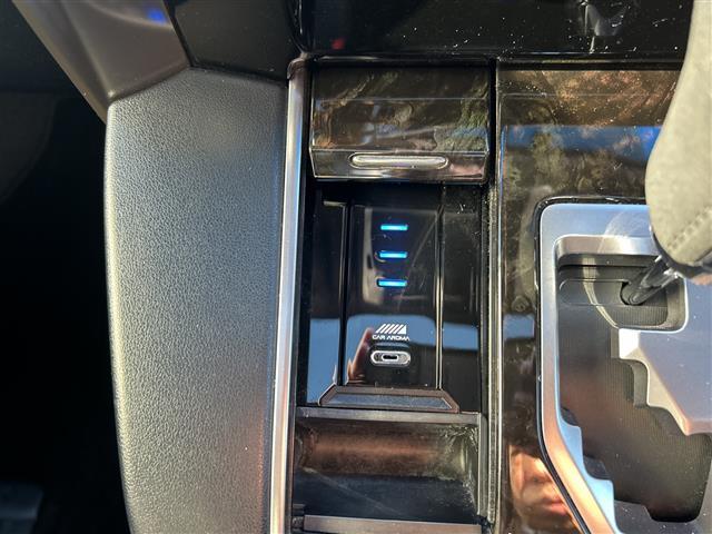 ヴェルファイア ２．５Ｚ　Ａエディション　ゴールデンアイズ　サンルーフ／アルパイン１１型ナビ／アルパイン１２．８型フリップダウンモニター／衝突軽減装置／クリアランスソナー／レーダークルーズコントロール／バックカメラ／電動パーキング／オートホールド／ＥＴＣ（10枚目）