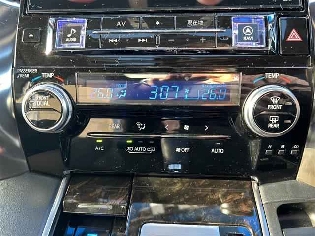 ヴェルファイア ２．５Ｚ　Ａエディション　ゴールデンアイズ　サンルーフ／アルパイン１１型ナビ／アルパイン１２．８型フリップダウンモニター／衝突軽減装置／クリアランスソナー／レーダークルーズコントロール／バックカメラ／電動パーキング／オートホールド／ＥＴＣ（19枚目）