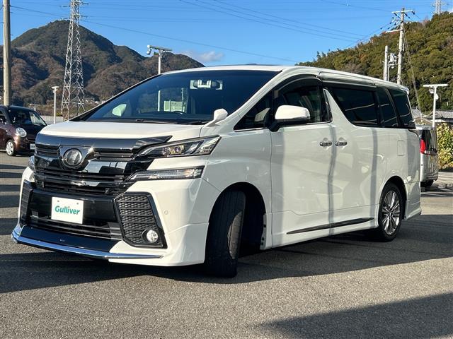 ヴェルファイア ２．５Ｚ　Ａエディション　ゴールデンアイズ　サンルーフ／アルパイン１１型ナビ／アルパイン１２．８型フリップダウンモニター／衝突軽減装置／クリアランスソナー／レーダークルーズコントロール／バックカメラ／電動パーキング／オートホールド／ＥＴＣ（20枚目）