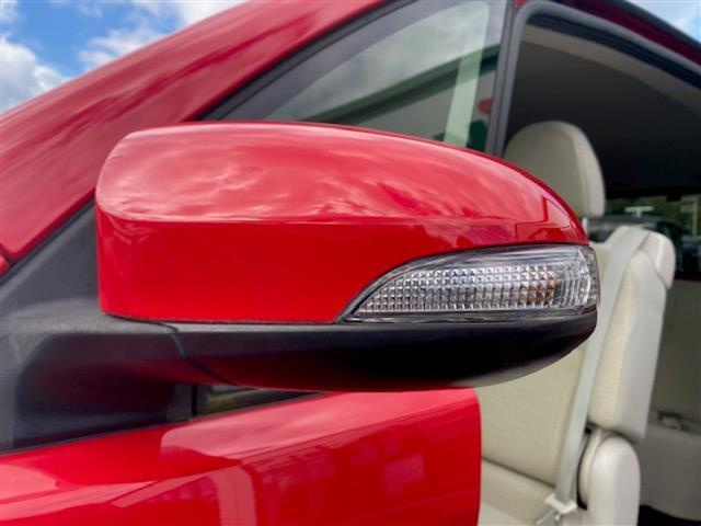 スペイド Ｆ　社外９インチフローティングナビ（ＡＭ／ＦＭ／ＢＴ）／フルセグＴＶ／バックカメラ／前後ドラレコ／ドアバイザー／Ｐスタート／片側パワスラ／ＥＴＣ／ＨＩＤ／モデリスタエアロ・マフラー／ＴＡＮＡＢＥ車高調（37枚目）