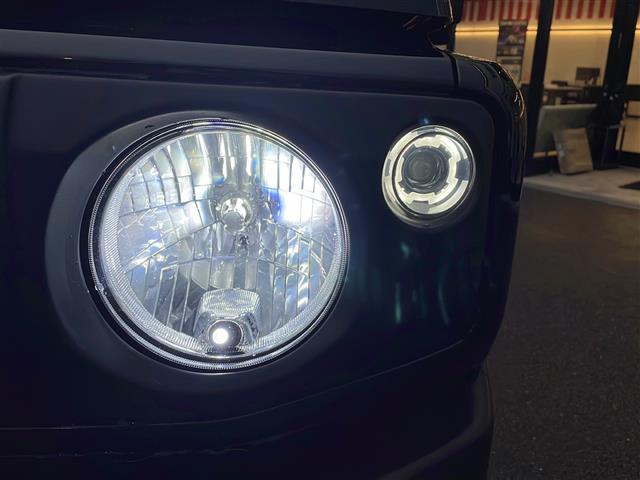 ジムニー ＸＬ　◇社外オーディオ（ＡＭ／ＦＭ／ＢＴ）◇ヘッドライトレベライザー◇アイドリングストップ◇レーンアシスト◇衝突軽減システム◇横滑り防止◇ダウンヒルアシストコントロール◇電格ミラー◇シートヒーター◇ＥＴＣ（34枚目）