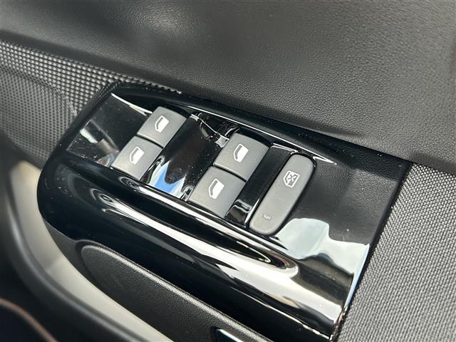 �f�ډӏ��ȊO�ɂ���]�̎ʐ^���������܂�����A���C�y�ɂ��₢���킹�������I���[����X���ł����肳���Ă��������܂��B