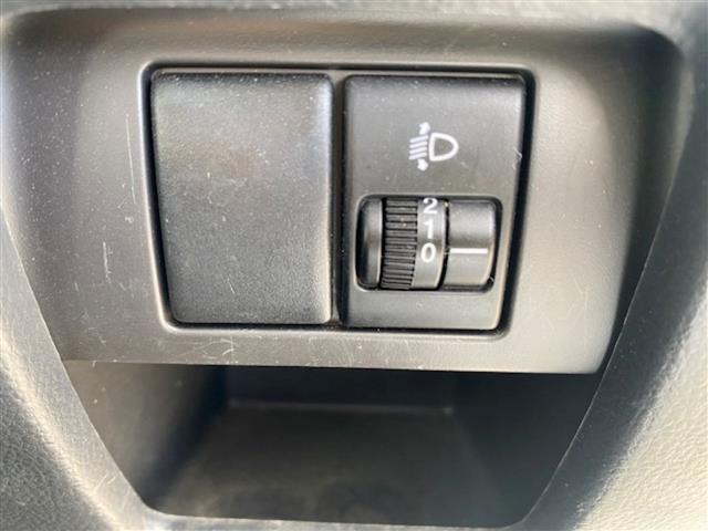 �K���X�R�[�e�B���O�A�i�r�Q�[�V�����A�d�s�b�ȂǁA���̑��̃p�[�c�̎��t�������ς���̂����k�������Ă���܂��I�I�N���}�̂��Ɖ��ł����C�����������I