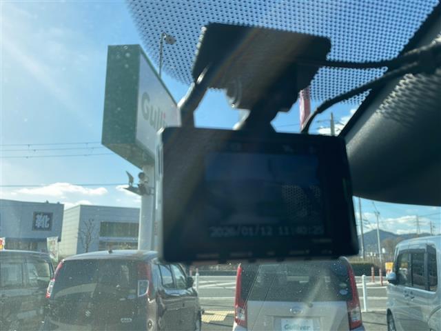 アルファード Z ◇純正ナビ(AM/FM/BT)・フルセグTV◇アラウンドビューモニター◇プリクラッシュセーフティ◇追従付きクルーズコントロール◇ロードサインアシスト◇(フロント/リアクロス)トラフィックアラート(3枚目)