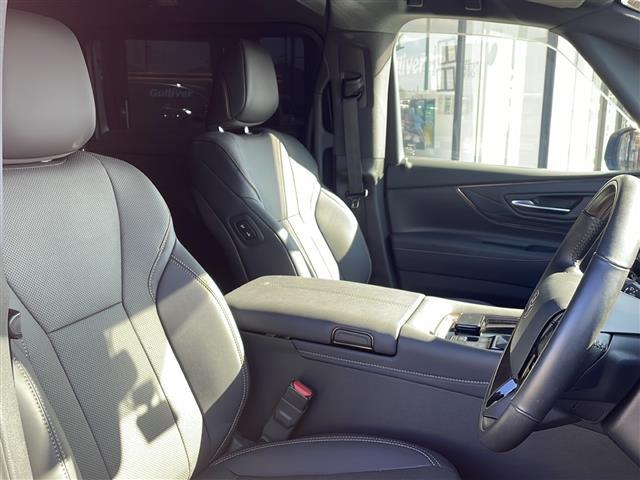 アルファード Z ◇純正ナビ(AM/FM/BT)・フルセグTV◇アラウンドビューモニター◇プリクラッシュセーフティ◇追従付きクルーズコントロール◇ロードサインアシスト◇(フロント/リアクロス)トラフィックアラート(26枚目)