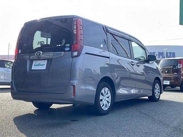 ノア Ｘ　ディライトプラス　◇純正ナビ（ＡＭ／ＦＭ／ＢＴ）フルセグＴＶ◇バックカメラ◇ステアリングスイッチ◇エコモード◇横滑り防止◇アイドリングストップ◇オートハイビーム◇衝突軽減システム◇レーンアシスト◇両側パワースライドドア（33枚目）